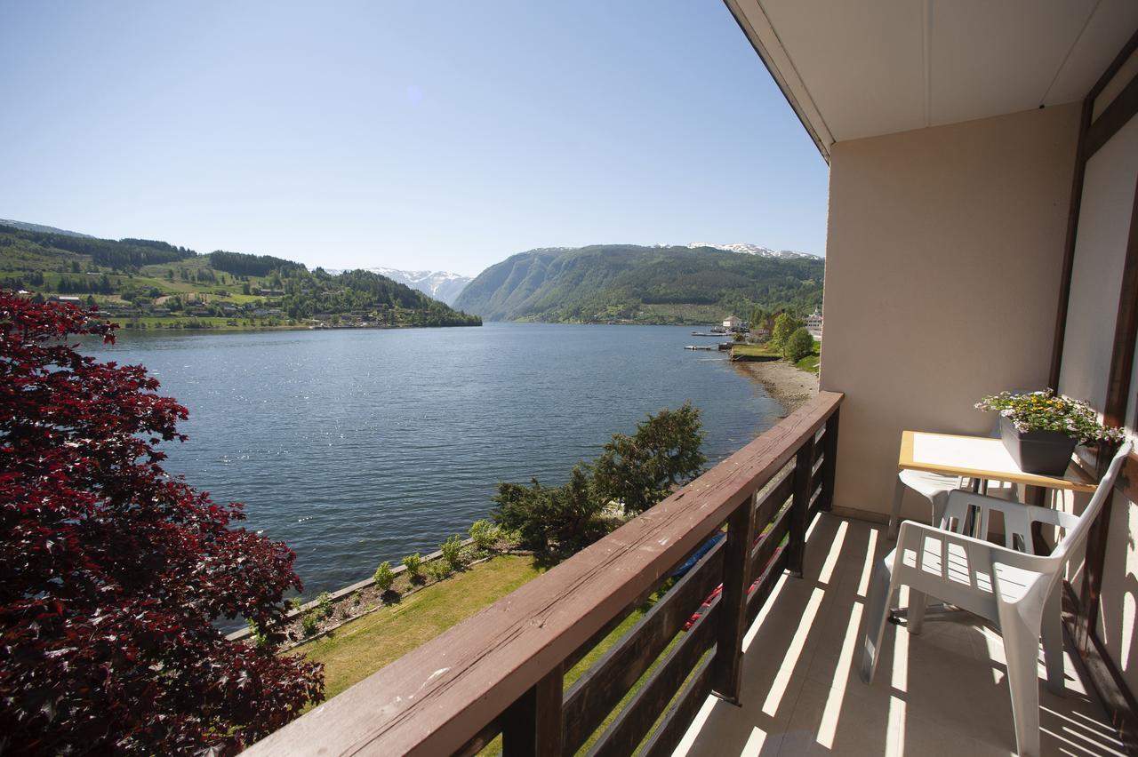 Strand Fjordhotel Ulvik Exterior photo